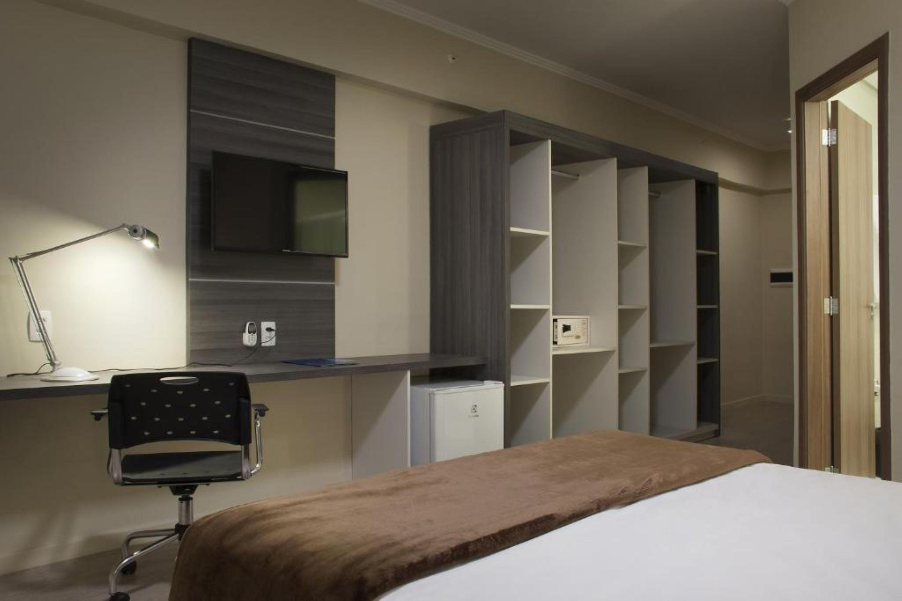 Hotel Master Express Dom Pedro Ii - Proximo Ao Consulado Americano E Aeroporto Porto Alegre